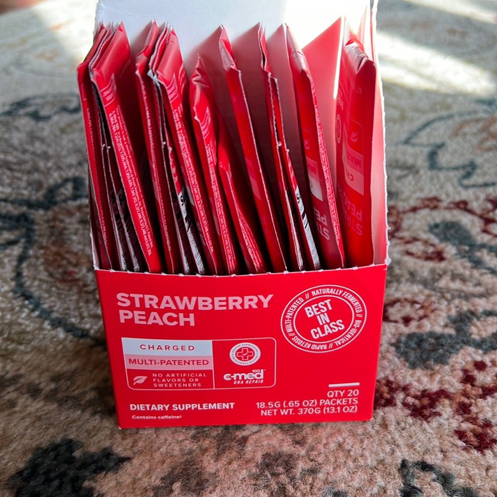 Keto NAT ketones flavor Strawberry Peach quantity is 15
